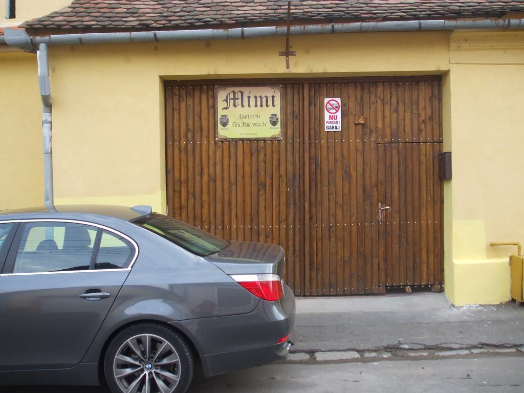 Pensiunea Mimi Medias Bagian luar foto